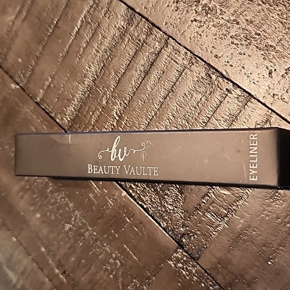 Beauty Vaulte Eyeliner Black - Picture 4 of 4